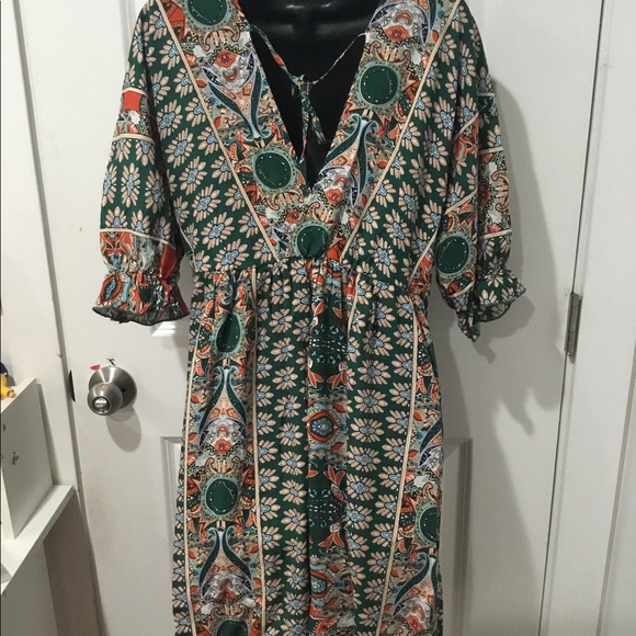Boho V Neck Summer Dress SZ MED - Picture 4 of 4